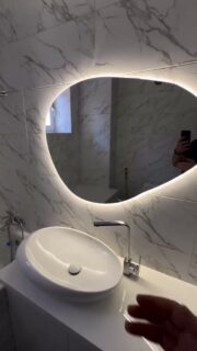 Espejo asimétrico con iluminación y sensor de movimiento
#scandimirror_do #espejo #iluminaciónled #diseñodeinteriores #fabricantedeespejos