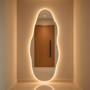 Espejo asimetrico con iluminacion led Halland